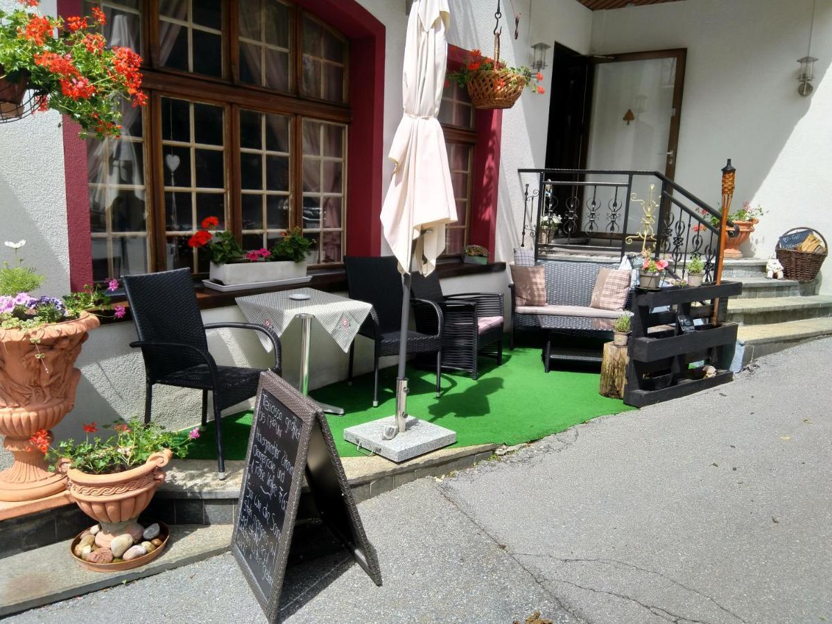 Hotel Restaurant Escher Loèche-les-Bains Extérieur photo